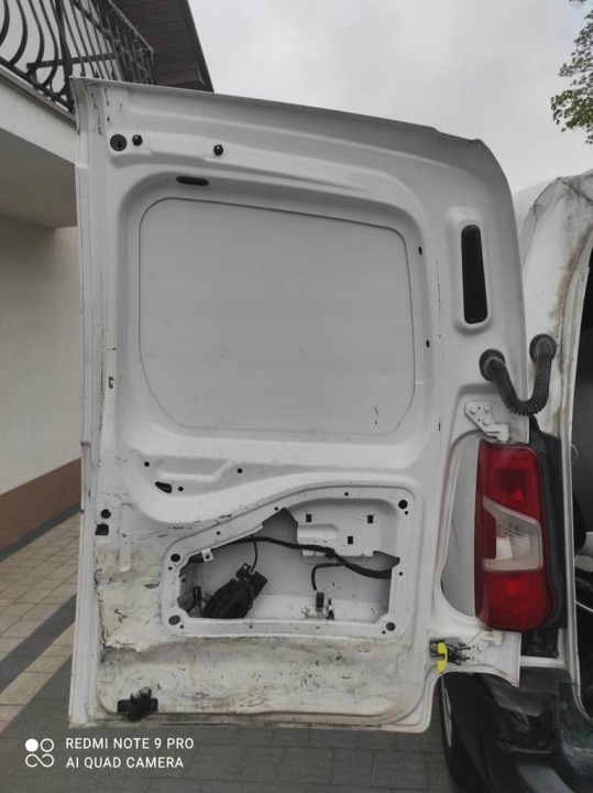 фото №13, Двері ліві задні зад орні citroen berlingo iv peugeot partner iv ewp