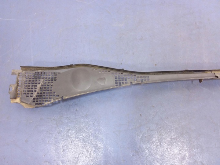 фото №7, Dacia sandero i duster панель під лобовим склом ліві праві eu