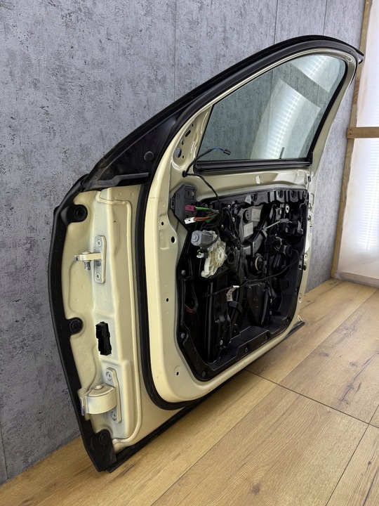 фото №13, Mercedes e-klasa w213 2016-2023 двері праві перед комплектні колір 623