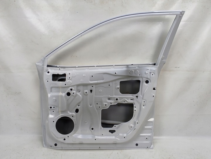 фото №9, Toyota corolla cross дверь правые передние перед 2022-