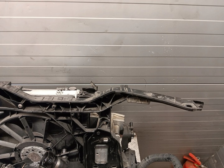 фото №8, Audi a4 s4 b8 8k 8k0807113d радіатор води