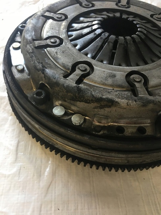 фото №10, Двухмассовый маховик сцепление комплектные alz 1.6 i 102km audi a4 b5 европа демонтаж