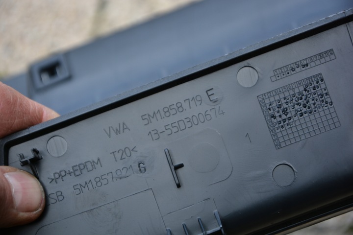 фото №9, Захист pod керма vw golf 6+ 5m1858210b