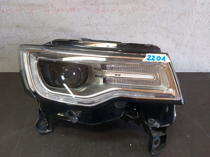 фото №1, Лампа перед правая jeep grand cherokee ксенон рестайлинг