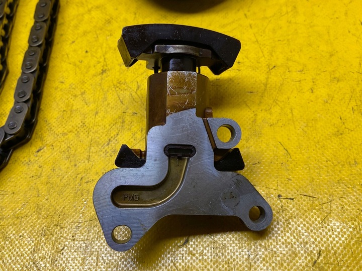 фото №3, Вариатор регулятор распределительный вал 06d109088b audi a4 b6 b7 2.0 fsi awa