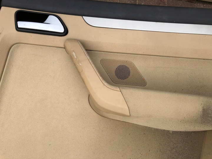 фото №6, Vw touran i обшивки tapiecerki дверь правый левый перед зад