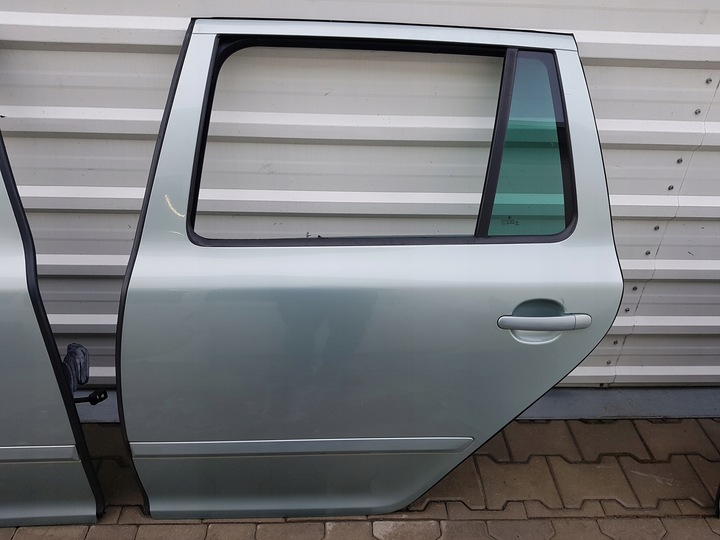 фото №1, Skoda octavia 2 ii рестайлинг 08-12r универсал дверь левая зад 9559