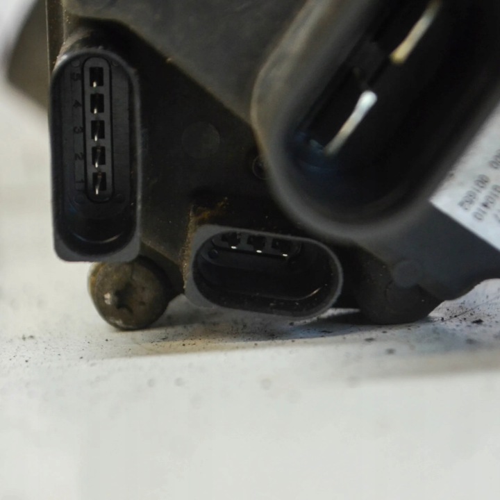 фото №9, Электрический запчасть рейка audi a3 sportback 8pa 1k0909144j 11539633