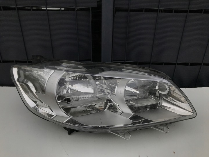 фото №1, Peugeot 301 права лампа перед передня 2012-2018