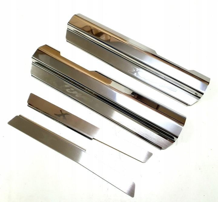 фото №1, Накладки порогові пороги метал suzuki swift 2006+ нове оригінальний номер