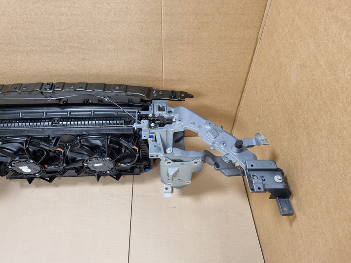 фото №12, Polestar 2 комплектний pas переднє радіатор