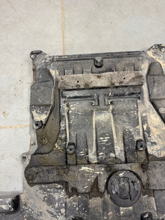 фото №5, Защита pod двигатель двигателя нижняя sprinter 907 910 идеальная a9075200000