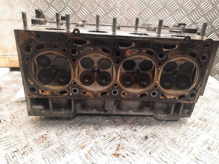 фото №9, Головка 036103373ak vw golf iv a3 leon 1.4 16v bcb