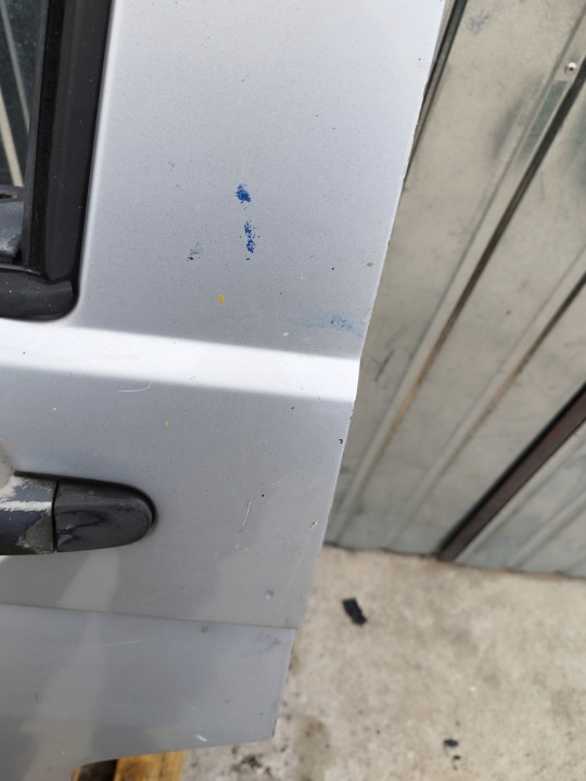фото №9, Двері ліві ліві перед оригінал лак vw transporter t5 сріблястий