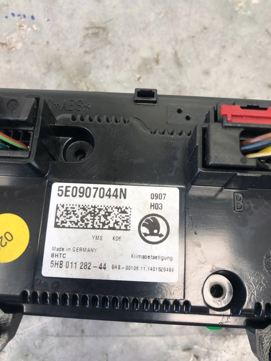 фото №5, Панель кондиционера skoda octavia iii vrs универсал 5e0907044n