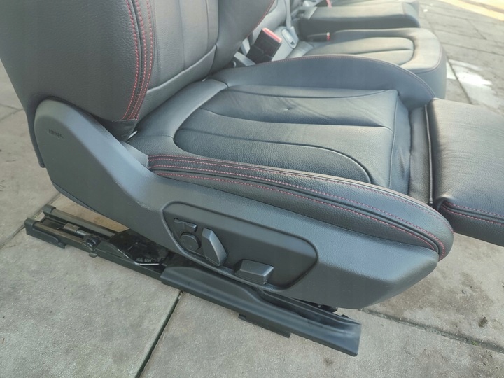 фото №8, Сидіння з пам'ять диван обшивки kpl.europa bmw x1 f48 шкіра червона nić