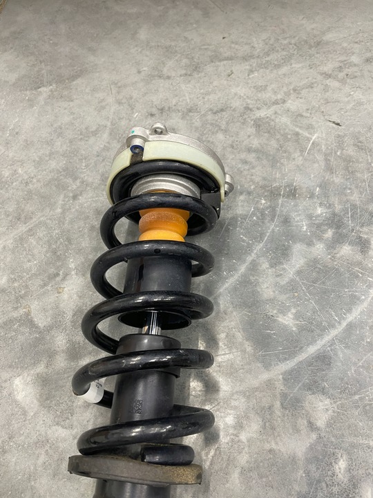 фото №3, Амортизатор лівий праві перед q5 80a оригінал 22r