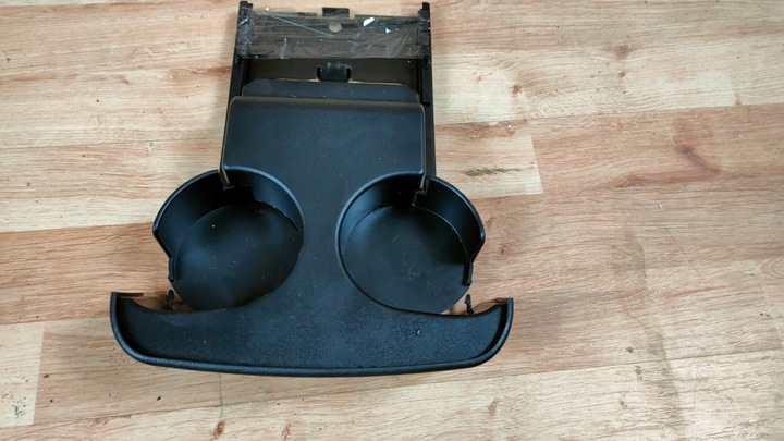 фото №1, Jeep grand cherokee wj подлокотник держатель кружка cuphulder