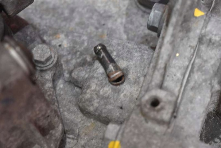 фото №8, Кпп кпп / коробка передач nd0102 nissan primera p12 1.9 dci 120 km 01-08