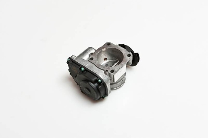 фото №9, Дросельна заслінка vw sharan 1.8 t oe: 06a133064p