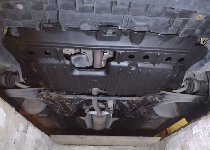 фото №1, Citroen c4 cactus захист двигуна + застібки монтажні