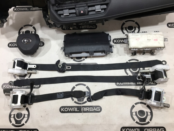 фото №9, Toyota rav4 v 5 торпедо консоль подушка  подушки ремені оригінал демонтаж