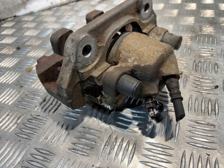 фото №15, Суппорт тормозной левый перед bmw e91 рестайлинг 2,0b n43b20a