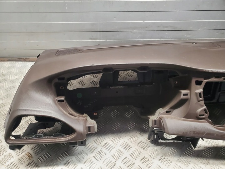 фото №5, Chrysler pacifica 5rl04trmaa з спереди панели распределительные, консоль