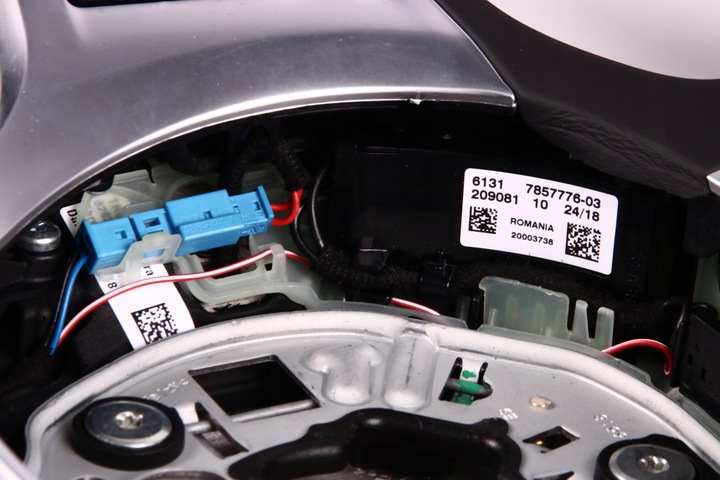 фото №14, Bmw g20 g21 f40 f44 оригинальная руль м-пакет лепестки вибрация