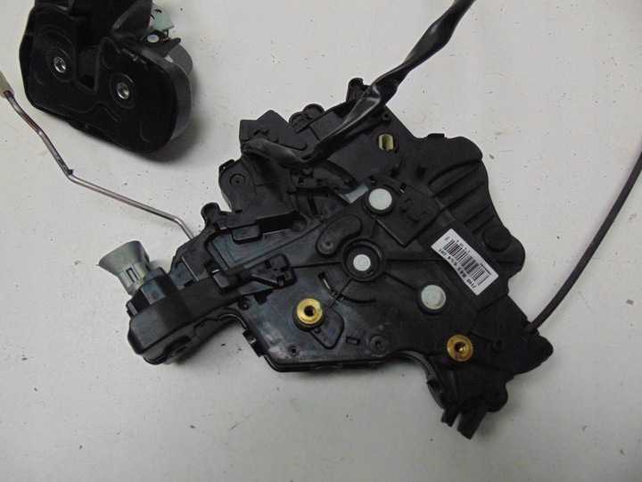 фото №14, Замок дверь раздвижных боковых правые vw transporter t5 рестайлинг 7h0843654dh