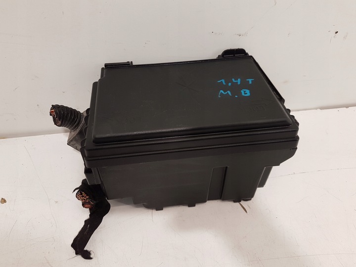 фото №1, Opel meriva b 1.4 turbo корпус коробка предохранителей bsi