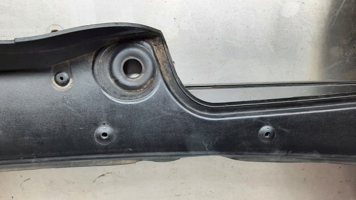 фото №7, Панель под лобовым стеклом 7027083 bmw e61 03-07r 2.0d