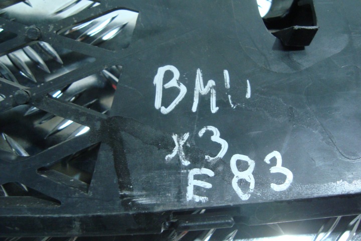 фото №6, Решётка средняя бампера передней bmw x3 e83 познань