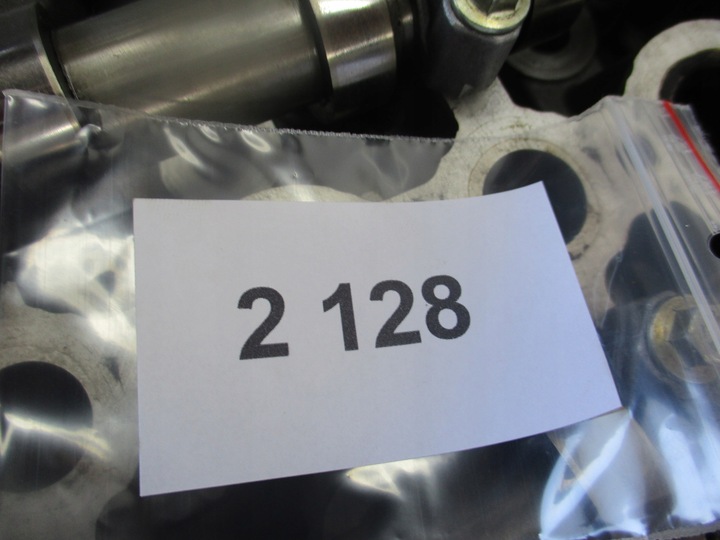 фото №16, Jaguar xf range 2.7td 276dt головка вали ліва