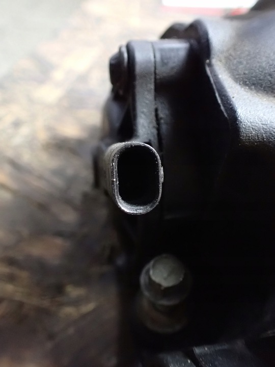 фото №6, Кришка клапанів jeep grand cherokee 3.6 05184101ag 6105