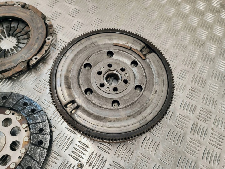 фото №9, Комплект зчеплення nissan x-trail t32 150906020254