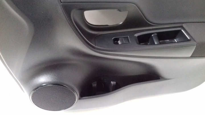 фото №9, Боковина двері toyota yaris iii 2017-2020 праві