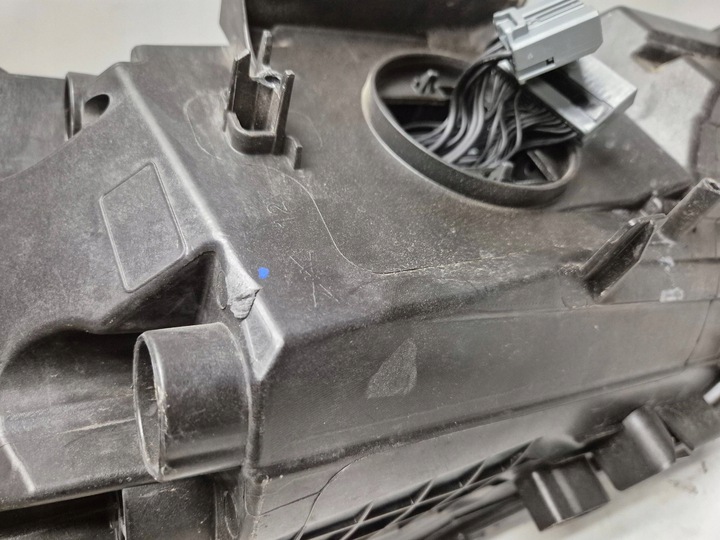 фото №11, Лампа права передня перед пошкоджена volvo xc60 ii led 31656616