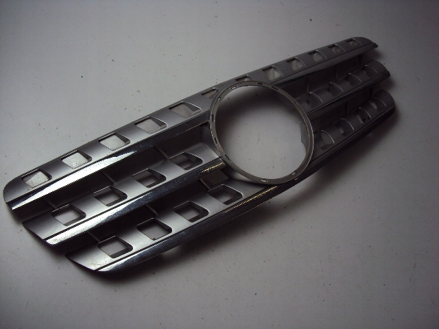 фото №1, Решітка радіатора решітка mercedes ml w164 2005-2008