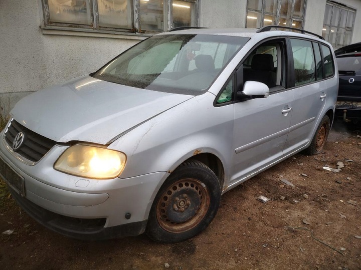 фото №7, Volkswagen touran шланг інтеркулер 2003 2.0l 1t0145790d 038131111a