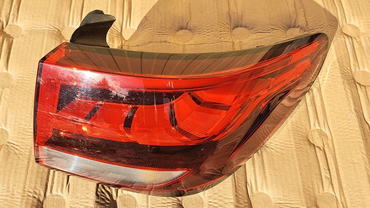 фото №6, Mg zs ev i рестайлінг - лампа задня led eu