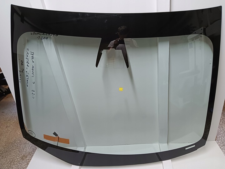 фото №1, Скло передня tesla модель 3 2022- камера з підігрівом оригінал kamyk