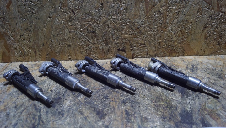 фото №9, Bmw f20 форсунки топлива 7639990