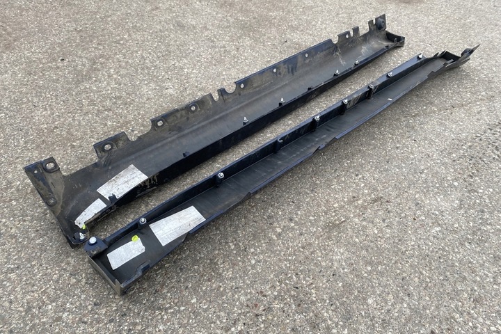 фото №8, Комплект порогов bmw x5 e70 8038289 3.0l дизель 180kw 2010