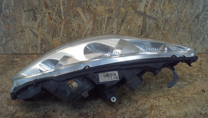 фото №11, Лампа правый перед peugeot rcz рестайлинг 308 t7 рестайлинг 9674039980