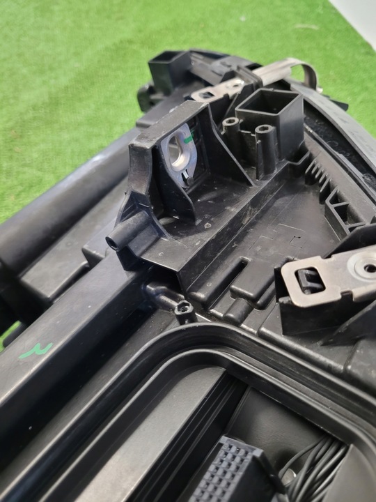 фото №11, Mercedes w246 рестайлинг лампа левая полный led high performance левый a2469066901