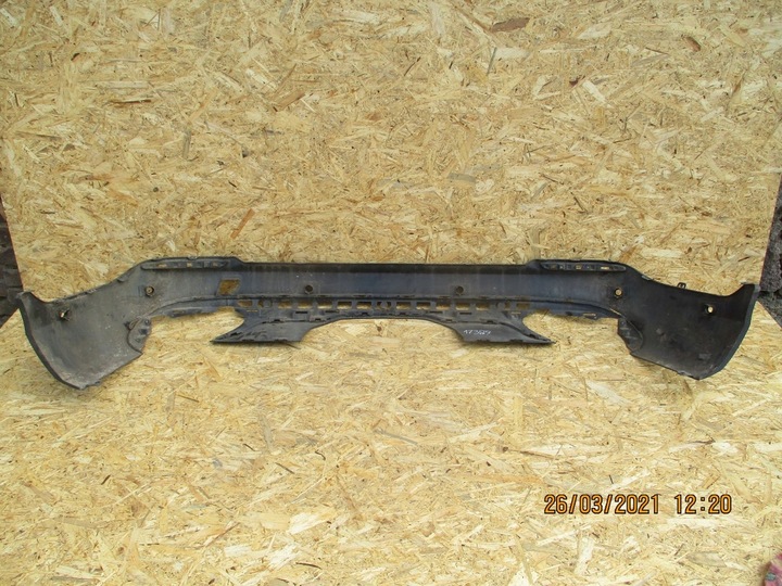 фото №13, Mercedes glc w253 спойлер накладка бампер зад