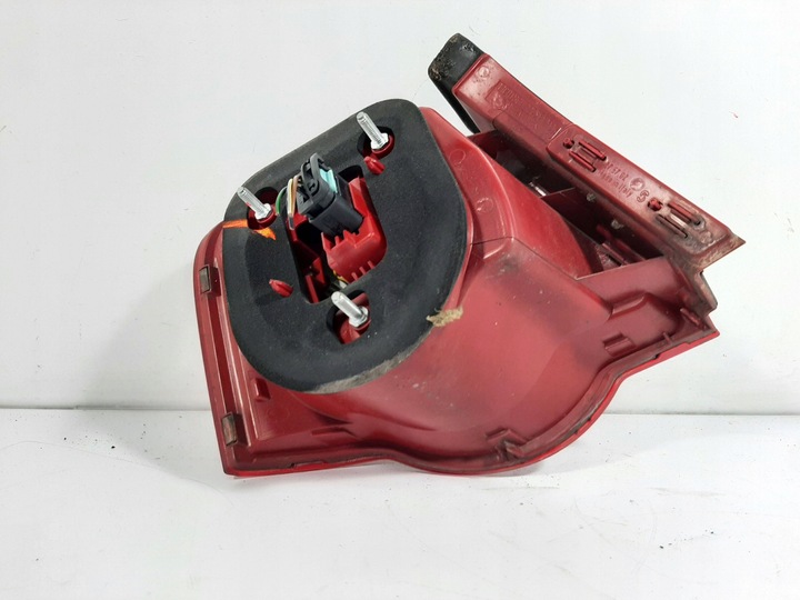 фото №10, Vw passat b6 sedan 07r лампа правый зад 3c5945096h