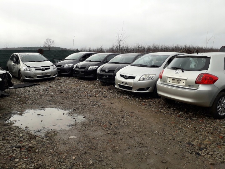 фото №12, Toyota avensis t27 t29 балка pod радіатор перед