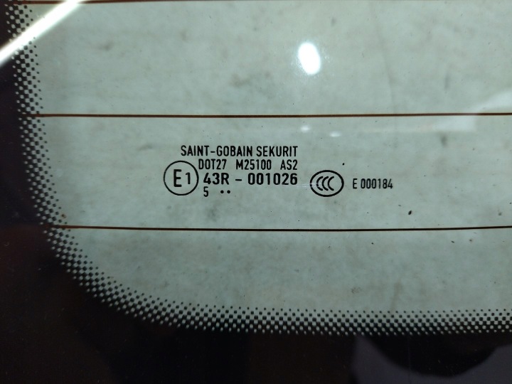 фото №9, Скло задня скло зад saint-gobain секуріт as2 2005 vw touareg 7l